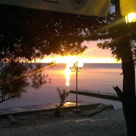 Anita Diklo/close To The Beach/5 Persons Zadar